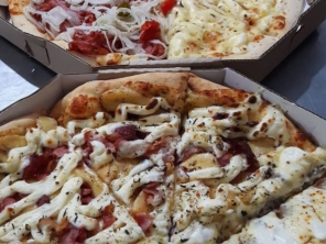Foto de Pizzaria Saborella em Pindorama, SP por Solutudo