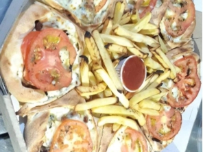 Foto de Pizzaria Saborella em Pindorama, SP por Solutudo