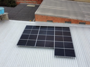 Foto de BAngst Energia Solar em São Vendelino, RS por Solutudo