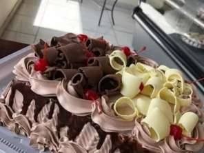 Foto de J & M Bolos e Doces em Avaré, SP por Solutudo