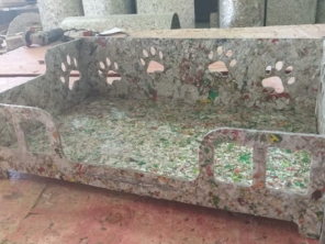 Foto de Casa e Cia Pet - Fábrica de Casinhas Reciclável em Mococa, SP por Solutudo