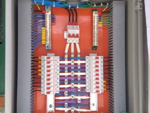 Foto de SRF Instalações Elétricas em Geral em Salvador, BA por Solutudo