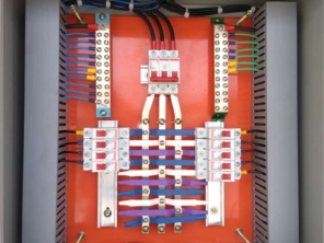 Foto de SRF Instalações Elétricas em Geral em Salvador, BA por Solutudo
