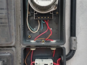 Foto de SRF Instalações Elétricas em Geral em Salvador, BA por Solutudo