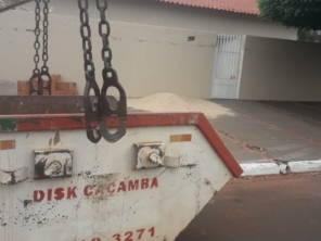 Foto de Tatoz Caçamba em Costa Rica, MS por Solutudo