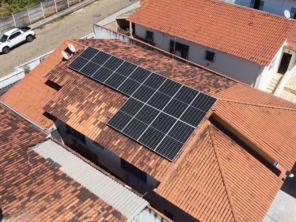 Foto de Dersonne Energia Solar em Pará de Minas, MG por Solutudo