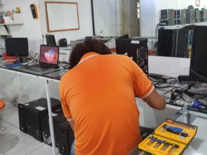 Foto de Mendonca Informatica Ltda em Caldas Novas, GO por Solutudo