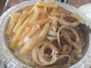 Bife acebolado dia da oferta segunda feira