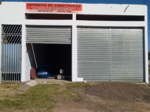 Foto de Depósito Recanto das Andorinhas em Bofete, SP por Solutudo