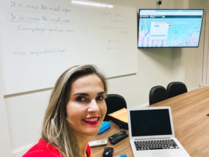 Foto de Profa Erica Carvalho - Town School Studio em Mineiros, GO por Solutudo