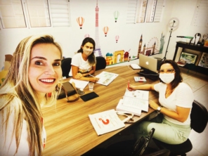 Foto de Profa Erica Carvalho - Town School Studio em Mineiros, GO por Solutudo