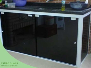 Foto de Estilo Glass Envidraçamento em Bertioga, SP por Solutudo