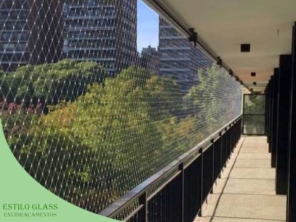Foto de Estilo Glass Envidraçamento em Bertioga, SP por Solutudo