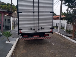 Foto de Claudiney Neves Transportes em Sorocaba, SP por Solutudo