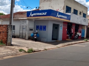Foto de Baiano Gás em Ourinhos, SP por Solutudo