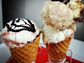 Foto de Sorveteria e açaiteria Dandix em Botucatu, SP por Solutudo