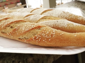 Foto de Divino Pão em Tietê, SP por Solutudo