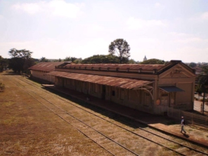 Foto de Colina em Colina, SP por Solutudo