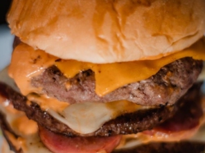 Foto de Titos Burger em Aracaju, SE por Solutudo