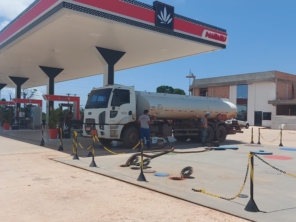Foto de Rocha Transporte Ltda em Santarém, PA por Solutudo