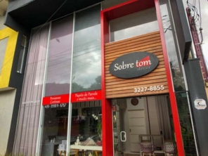 Foto de Sobre tom decor - Loja de Cortinas e Persianas em Bauru em Bauru, SP por Solutudo