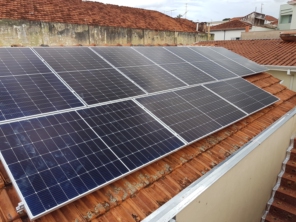 Foto de Íris Energy Energia Solar Inteligente em Botucatu, SP por Solutudo