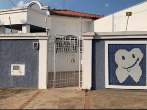 Foto de Dra Larissa Abdala em Itatinga, SP por Solutudo