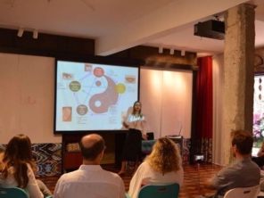 Foto de Dra Mariana Cavalcanti em São Paulo, SP por Solutudo