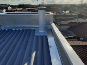Foto de Pedroso Calhas e Telhados em Curitiba, PR por Solutudo