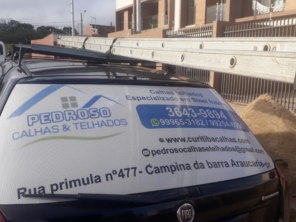 Foto de Pedroso Calhas e Telhados em Curitiba, PR por Solutudo