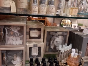 Foto de IBIZA Interiores / Shopping Lac em Leopoldina, MG por Solutudo