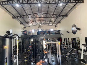 Foto de Bio Fit Academia em Pederneiras, SP por Solutudo