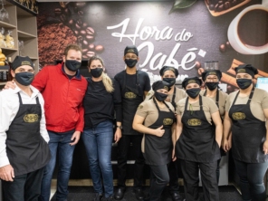 Foto de Empório Pinheiro em Botucatu, SP por Solutudo