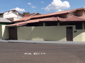 Foto de RC Pinturas e Reparos em Botucatu, SP por Solutudo