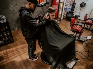 Foto de Barbearia Ulysses Pontes em Bauru, SP por Solutudo