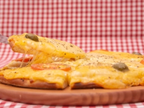Foto de Pizza da Hora em Santa Cruz do Rio Pardo, SP por Solutudo