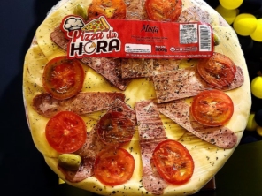Foto de Pizza da Hora em Santa Cruz do Rio Pardo, SP por Solutudo