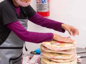 Foto de Pizza da Hora em Santa Cruz do Rio Pardo, SP por Solutudo