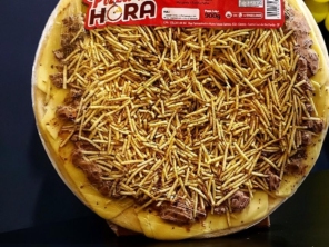 Foto de Pizza da Hora em Santa Cruz do Rio Pardo, SP por Solutudo