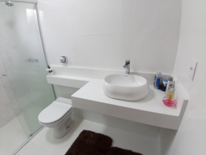 Foto de KS Porcelanataria em Cascavel, PR por Solutudo
