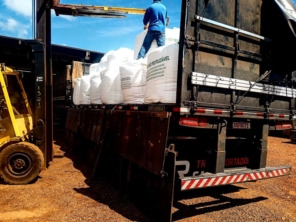 Foto de Agrícola Stabile em Pederneiras, SP por Solutudo