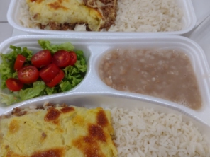 Foto de Cozinha Nobre Quentinhas em Botucatu, SP por Solutudo