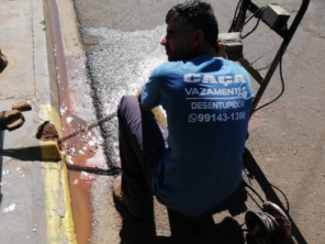 Foto de Caça Vazamentos e Desentupidora Bauru em Bauru, SP por Solutudo