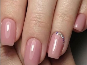 Foto de Manicure Aline Pastro - Método Russo em Jundiaí, SP por Solutudo