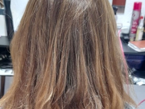 Foto de Keite Peres Cabelo & Arte em Jaú, SP por Solutudo