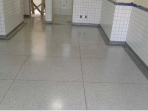 Foto de JJ Acabamentos em Botucatu, SP por Solutudo