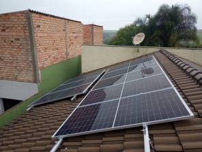 Foto de Denis Energia Solar em São Pedro do Turvo, SP por Solutudo