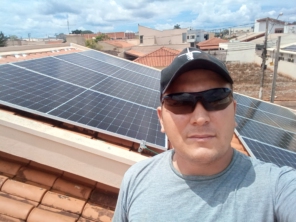 Foto de Denis Energia Solar em São Pedro do Turvo, SP por Solutudo