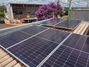 Foto de Denis Energia Solar em São Pedro do Turvo, SP por Solutudo