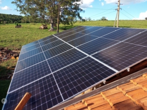 Foto de Denis Energia Solar em São Pedro do Turvo, SP por Solutudo
